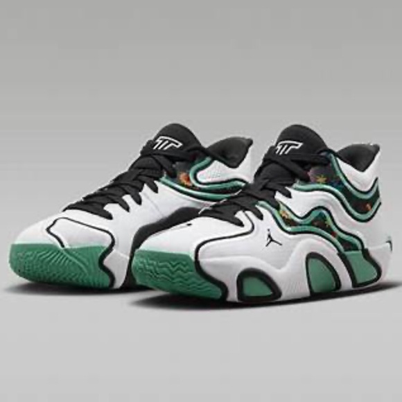 Nike Kids Tatum 3 Basketball Shoe - Picture 3 of 10